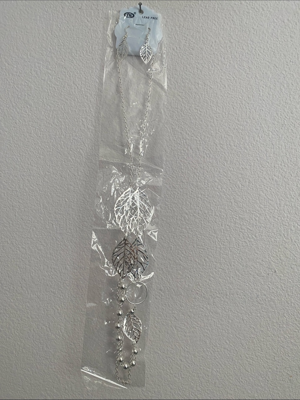 Silver Leaf Pendant Necklace and Earring Set - Silver